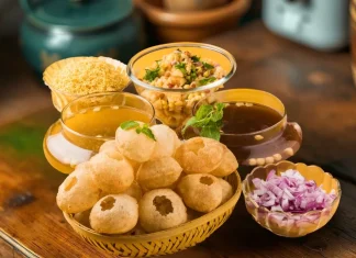 Top Street Foods in Delhi You Can’t Miss Top Street Foods in Delhi You Can’t Miss